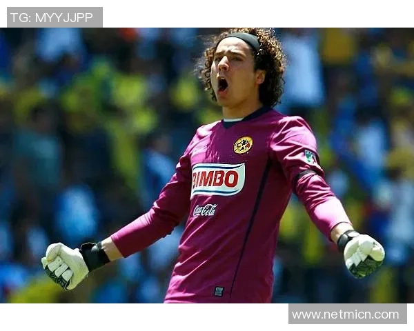 墨西哥足球明星盘点:从华金·贝拉到吉列尔莫·奥乔亚的传奇故事 墨西哥足球明星盘点:从华金·贝拉到吉列尔莫·奥乔亚的传奇故事